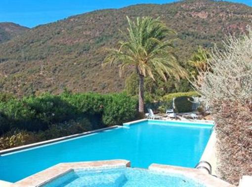 фото отеля Holiday House Les Cascades d'Eden I