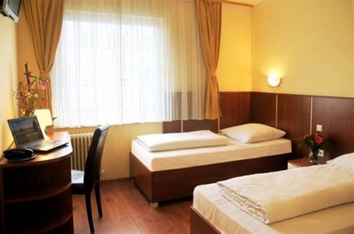 фото отеля Atlas City Hotel Munich