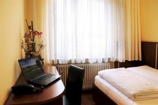 фото отеля Atlas City Hotel Munich