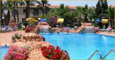 фото отеля Loutsiana Hotel Apartments Ayia Napa