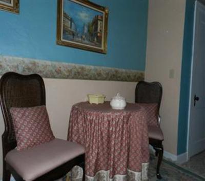 фото отеля La Plaza Inn