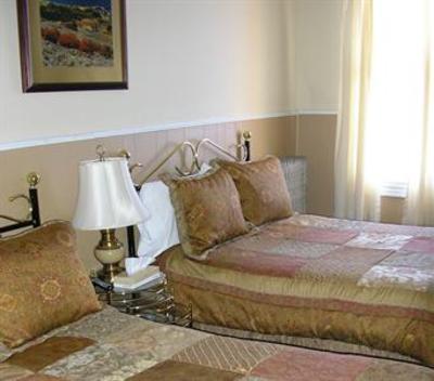 фото отеля La Plaza Inn