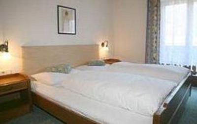 фото отеля Gästehaus Edelweiss Hotel Kolsass