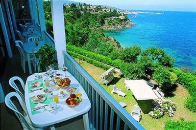 фото отеля Hotel Roc E Mare Propriano