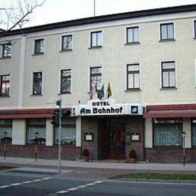 фото отеля Hotel am Bahnhof