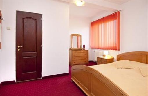 фото отеля Club Montana Motel Campina