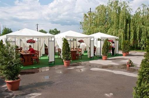 фото отеля Club Montana Motel Campina