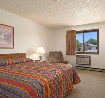 фото отеля Super 8 Hartford