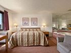 фото отеля Super 8 Hartford