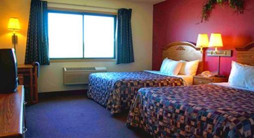 фото отеля AmericInn West Burlington
