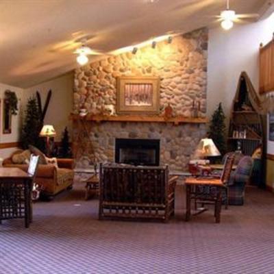 фото отеля AmericInn West Burlington