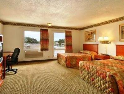 фото отеля Super 8 Morton Grove
