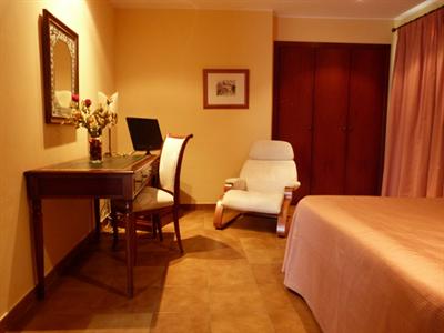 фото отеля Ester Hotel Villacidro