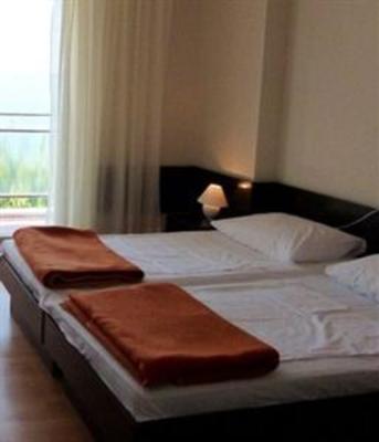 фото отеля Hotel Zagreb Crikvenica
