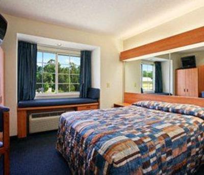 фото отеля Microtel Inn and Suites Lillington