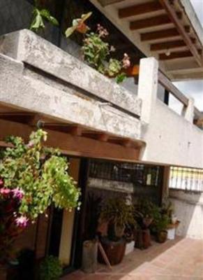 фото отеля Las Orquideas Home Quito