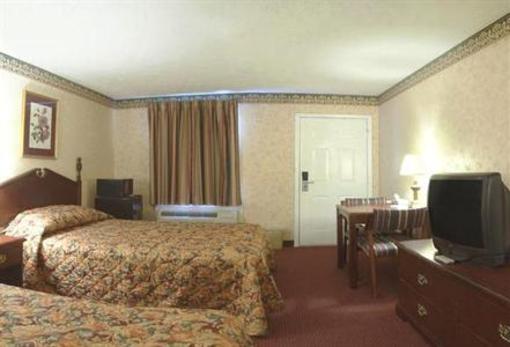 фото отеля Americas Best Value Inn & Suites Mount Pleasant (Tennessee)