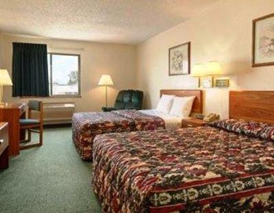 фото отеля Super 8 Motel Parsons