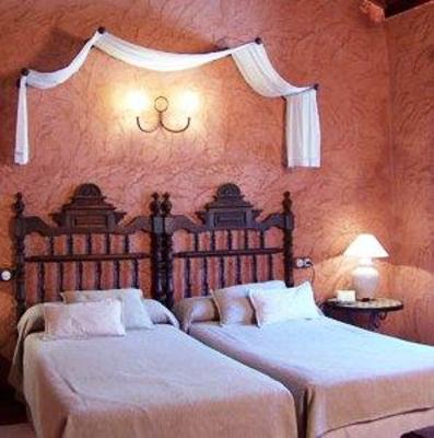 фото отеля Hotel Cueva del Gato