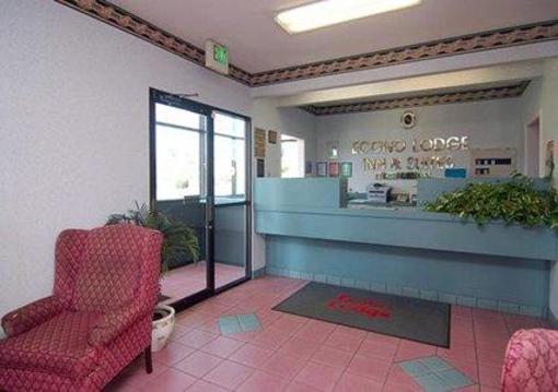 фото отеля Econo Lodge & Suites Northport