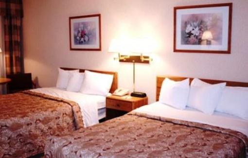 фото отеля AmericInn Hotel International Falls