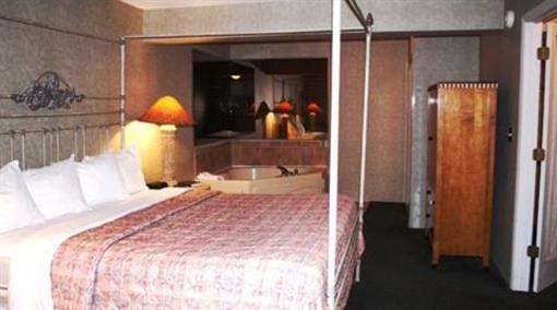 фото отеля AmericInn Hotel International Falls