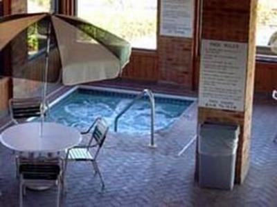 фото отеля Ashland Inn & Suites (Ohio)