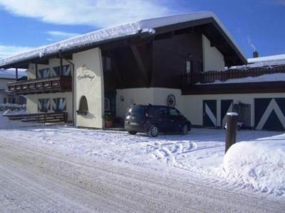 фото отеля Landhaus Tirolerhof