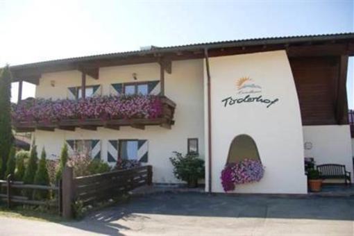 фото отеля Landhaus Tirolerhof