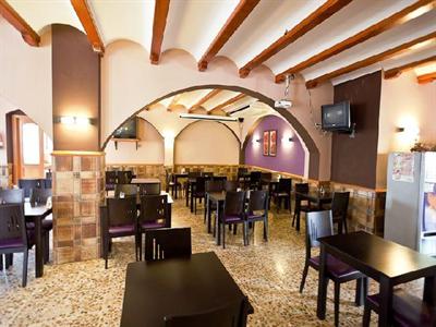 фото отеля Hostal Tarba