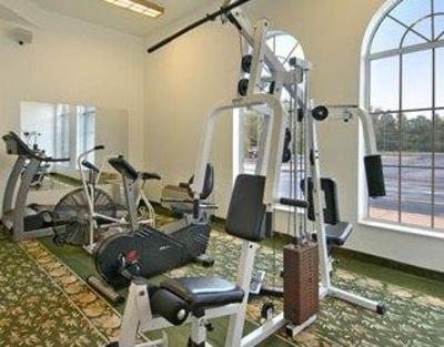 фото отеля Ramada Hotel & Suites Glendale Heights