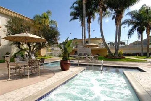 фото отеля Coronado Bay Club Apartments