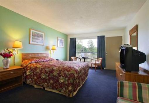 фото отеля Americas Best Value Inn Centralia