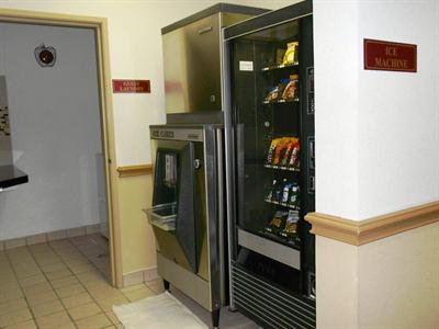фото отеля BEST WESTERN Roanoke Inn & Suites