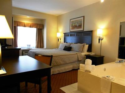 фото отеля BEST WESTERN Roanoke Inn & Suites