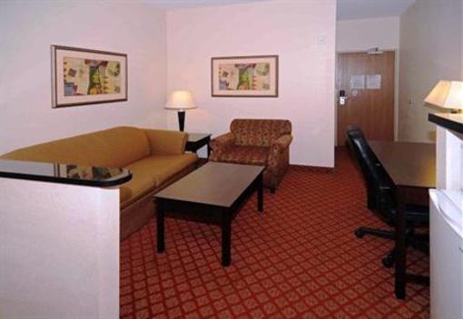 фото отеля BEST WESTERN Roanoke Inn & Suites