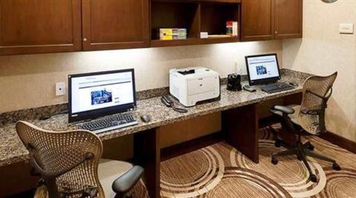 фото отеля Hilton Garden Inn El Paso Airport