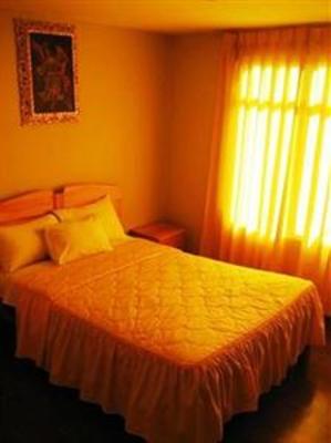 фото отеля Qori Kantu Lodging House Cusco