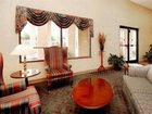 фото отеля Econo Lodge Inn And Suites East