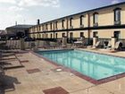 фото отеля Brentwood Inn & Suites