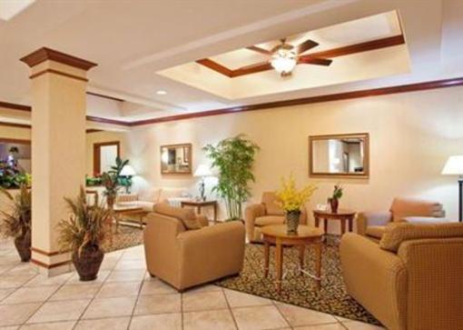 фото отеля Holiday Inn Express Hotel & Suites Rockford Loves Park