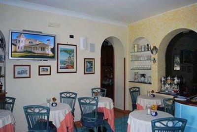 фото отеля Palazzo Vingius Hotel Minori