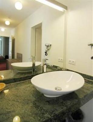 фото отеля Altes Landhaus Hotel