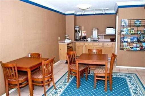 фото отеля University Manor Inn Buffalo (New York)