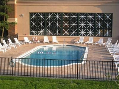 фото отеля Holiday Inn Express Rolling Meadows