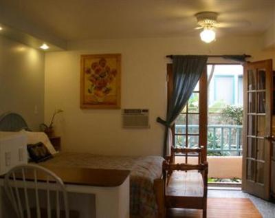 фото отеля Les Artistes Inn