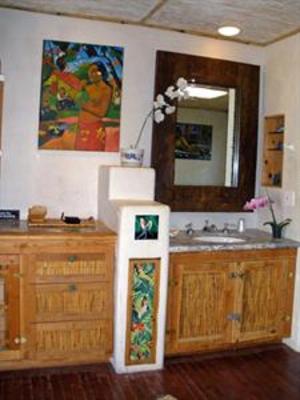фото отеля Les Artistes Inn