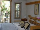 фото отеля Les Artistes Inn