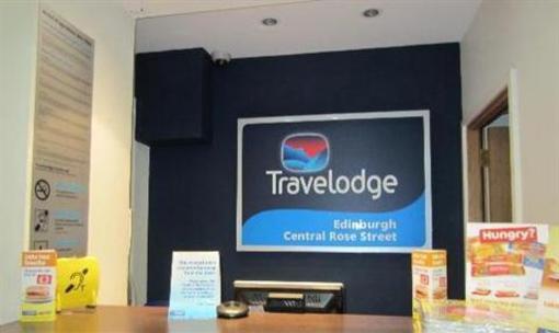 фото отеля Travelodge Edinburgh Central Rose Street