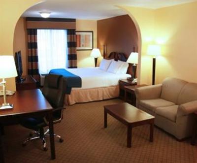 фото отеля Holiday Inn Express Milton